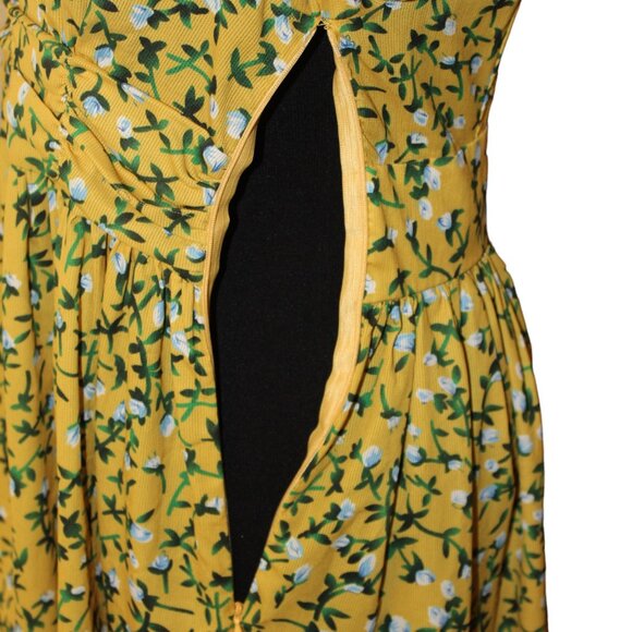 CLEARANCE SALE Boohoo Dress Yellow Floral Long Sleeve CUTE, Size 6 Pre-Loved - Picture 2 of 11